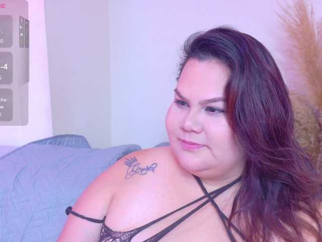 LILYBLAIR online show from August 13, 6:33 pm