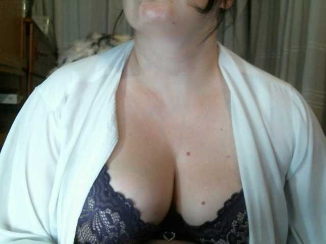 LINA2111 online show from May 27, 9:55 am