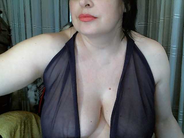 LINA2111 online show from June 19, 10:59 am