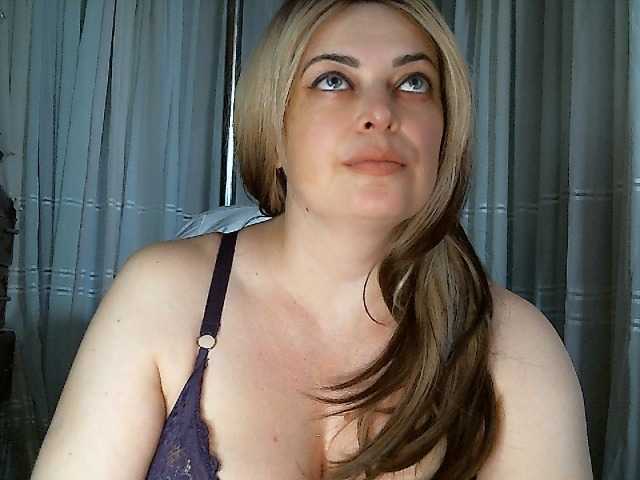 LINA2111 online show from August 4, 1:30 pm