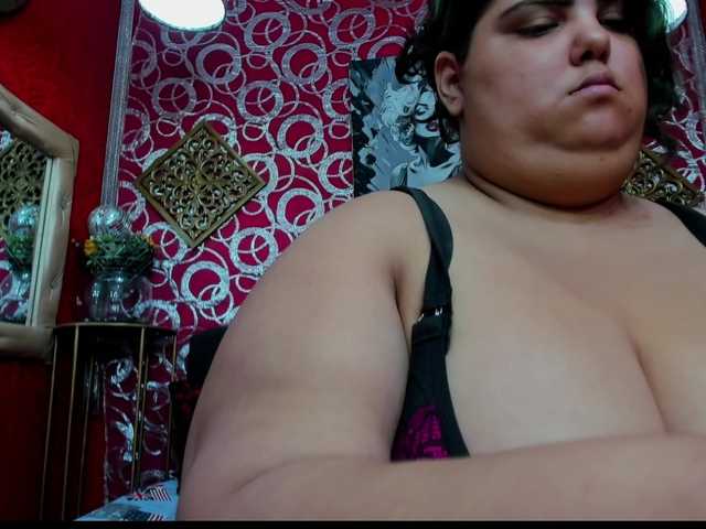 LISABROWNS online show from July 28, 2:34 pm