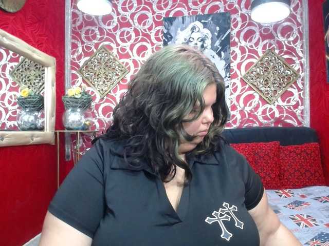 LISABROWNS online show from August 10, 1:12 pm