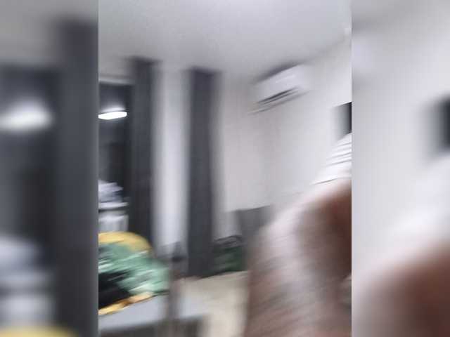 LOVELYTWINS online show from August 7, 6:52 pm