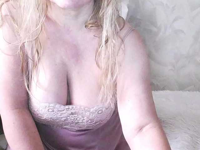 MarchKitty online show from July 30, 3:30 pm