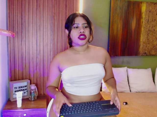 LadyAmbar online show from August 6, 6:51 pm