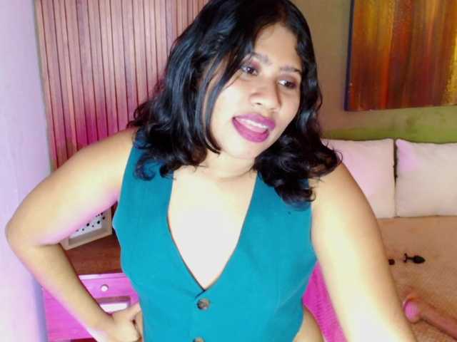 LadyAmbar online show from August 14, 6:44 pm