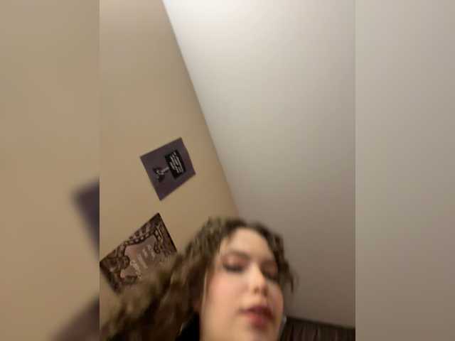 LadyEmily online show from August 11, 2:24 am
