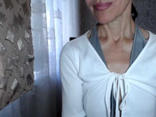 LadyL09 online show from July 18, 6:14 am