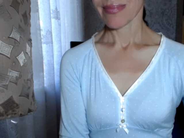 LadyL09 online show from August 1, 6:08 am