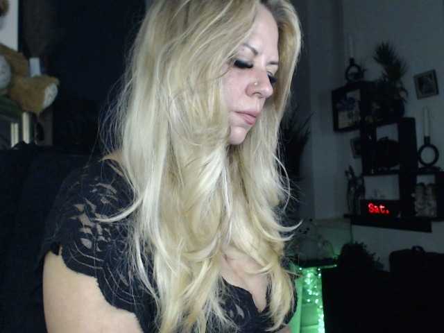 LadyVelvet online show from July 10, 10:26 pm