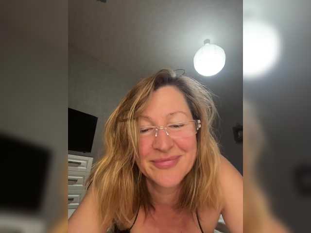 LagoonJoy online show from July 11, 7:31 pm