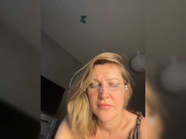 LagoonJoy online show from July 15, 5:14 pm