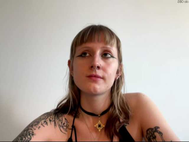 LaraWetDream online show from May 21, 5:25 pm