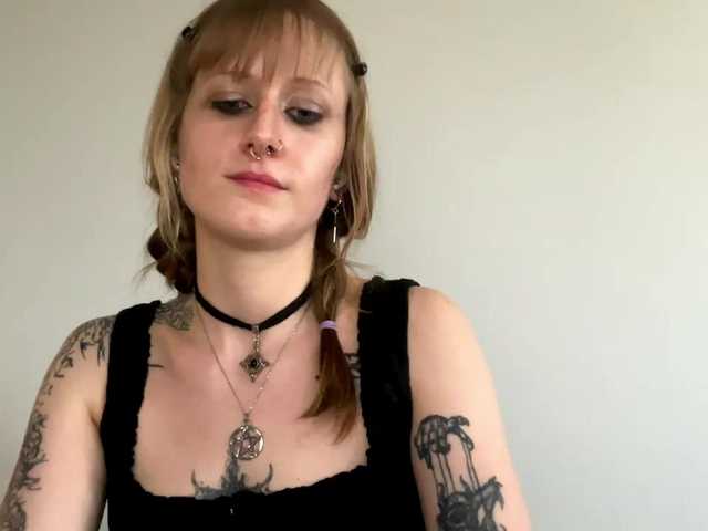 LaraWetDream online show from August 11, 5:26 pm