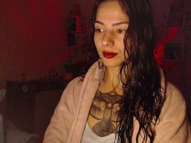LatinTupi online show from June 21, 6:53 pm