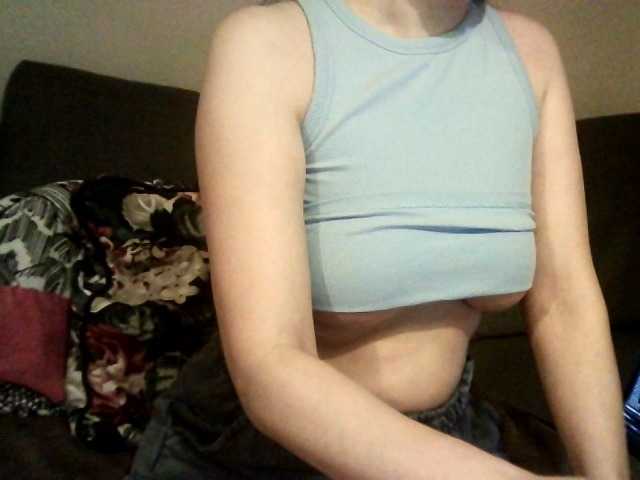 Laura-Only online show from April 15, 7:21 pm