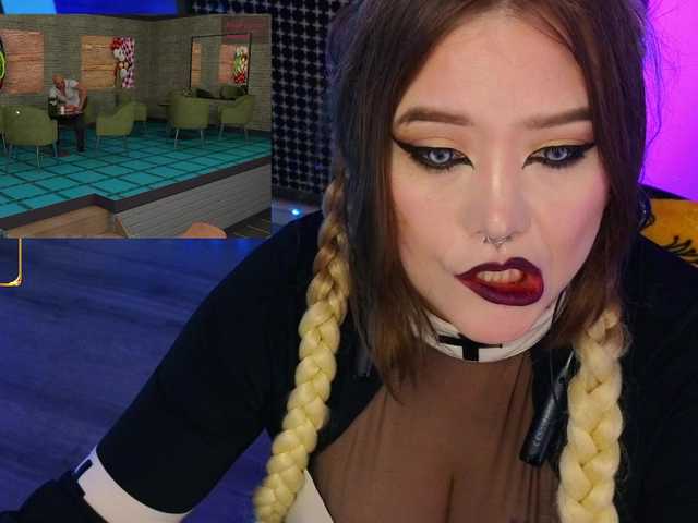 Laura-Wicked online show from July 27, 9:42 pm