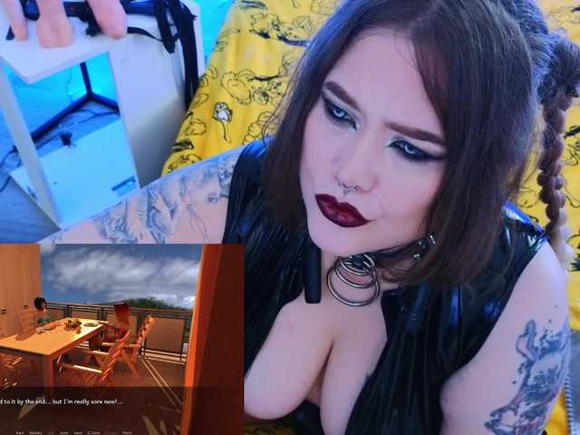 Laura-Wicked online show from July 31, 5:25 am