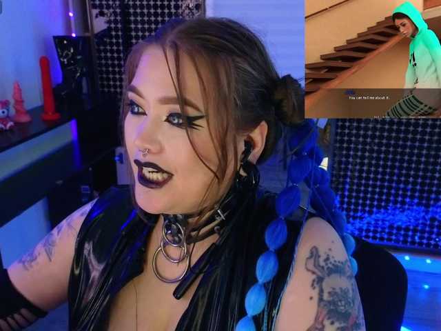 Laura-Wicked online show from August 6, 4:11 am
