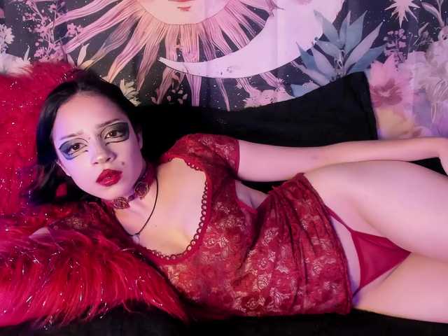 LaxiViolet online show from July 30, 11:33 pm