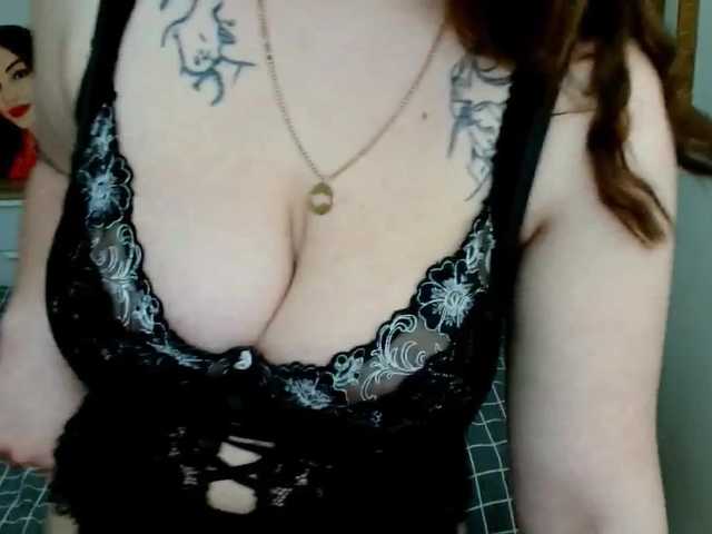 Leilabeayte24 online show from August 9, 3:24 pm
