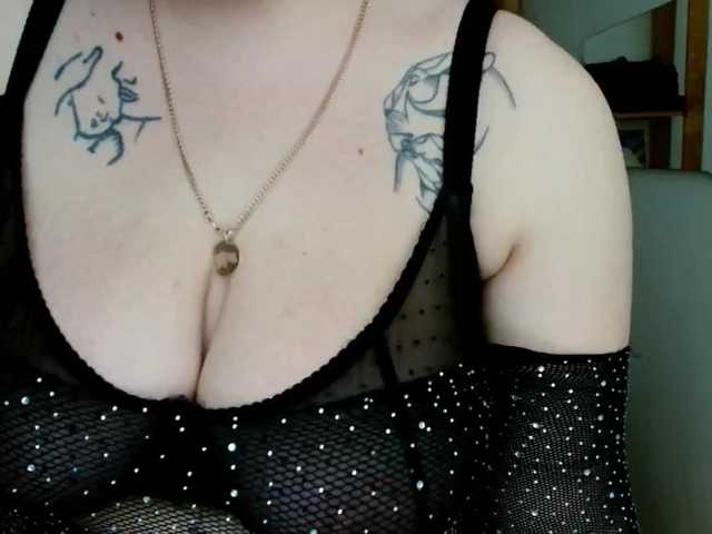 Leilabeayte24 online show from August 10, 10:05 am