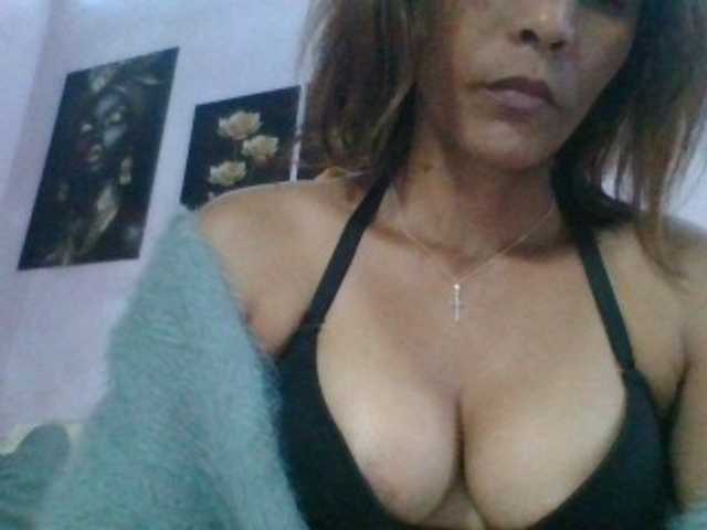 Lekah online show from May 11, 5:59 pm