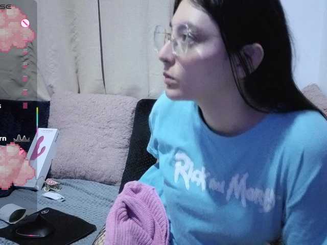 Lesliee22 online show from July 31, 6:08 am