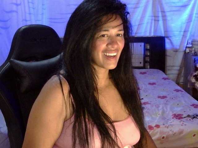 Letty33 online show from August 12, 8:44 pm