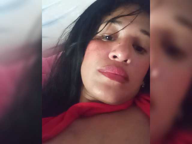 Letty33 online show from August 14, 6:44 pm