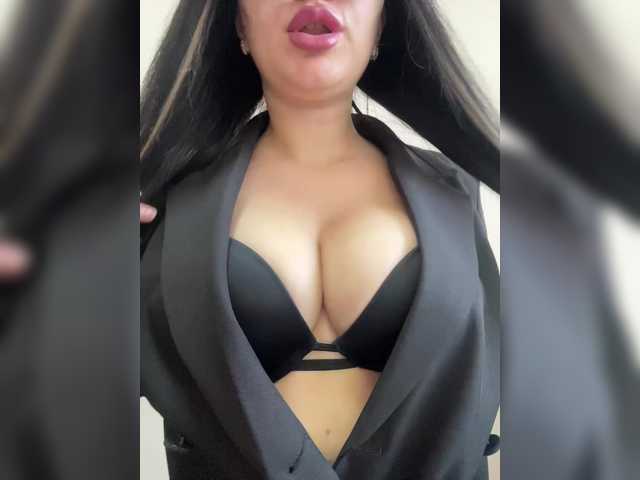 Lexi-wet online show from June 25, 7:33 am
