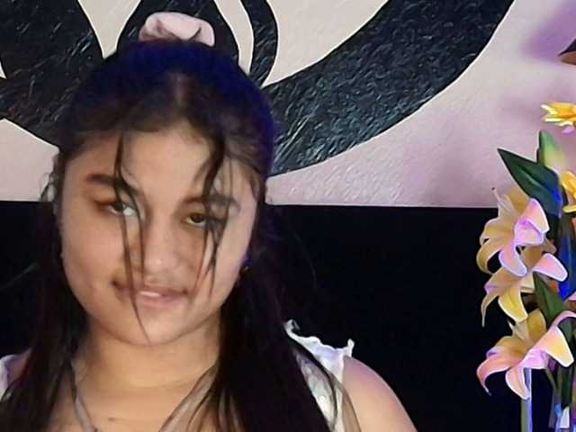 LexiSttar online show from August 6, 8:19 pm