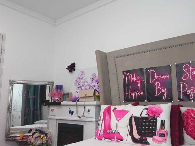 LexyRene online show from August 9, 11:22 am