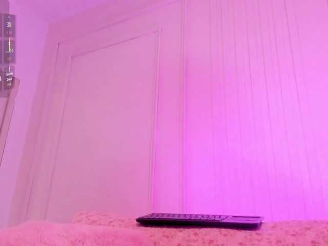 Lia-Monroe online show from August 9, 4:02 am