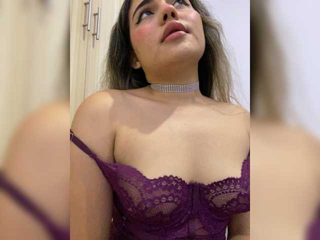 LiaBahamon online show from August 7, 3:06 am