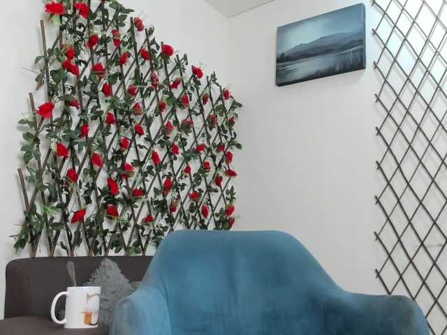 LiamBrown09 online show from August 3, 8:38 pm