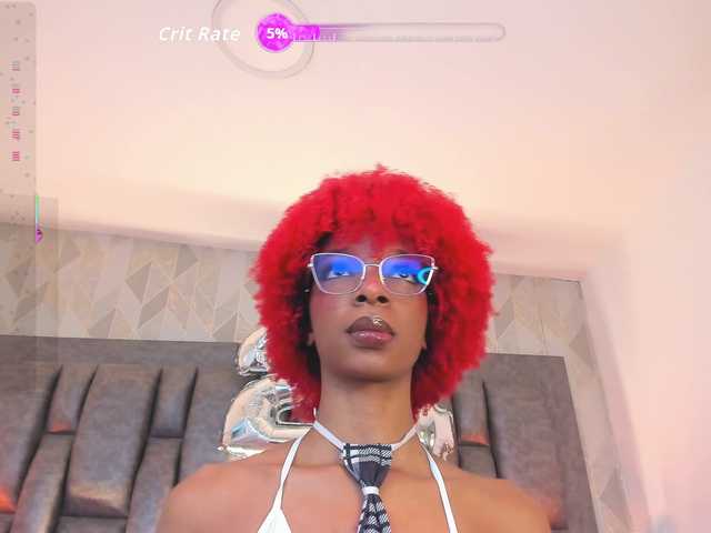 LilaBloom online show from August 4, 12:24 pm