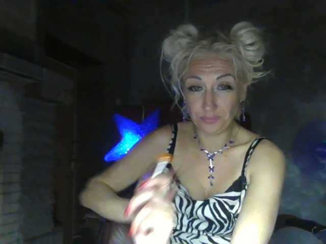 LilaniLoverx online show from August 11, 4:42 pm