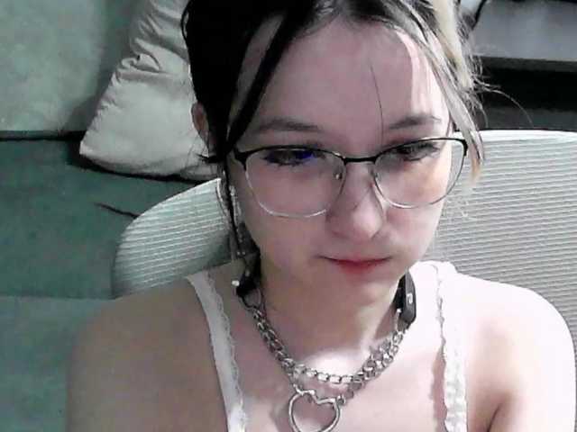 Lilfain-baby online show from August 10, 4:41 pm