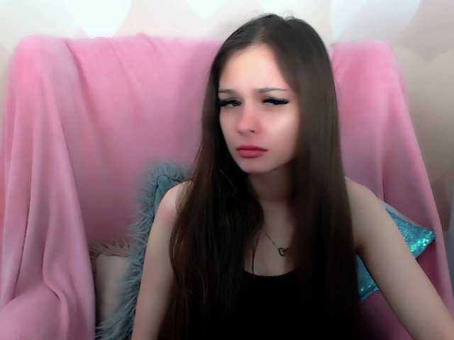 LiliBlush online show from June 22, 9:59 pm