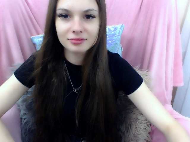 LiliBlush online show from July 2, 6:31 pm