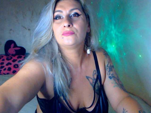 LilithGreen online show from July 27, 9:20 pm