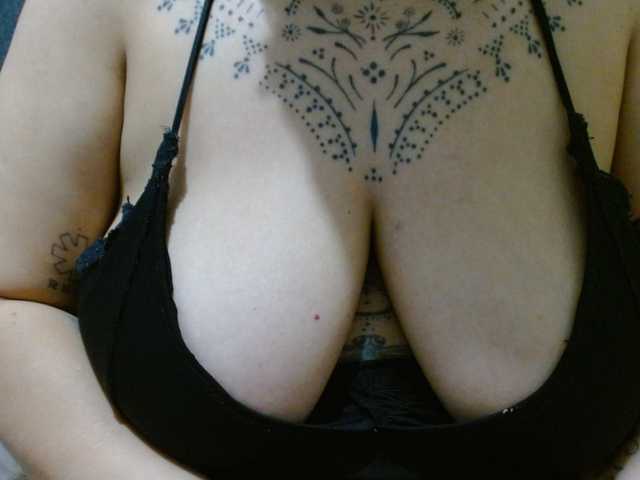 Lilithfire online show from July 29, 1:12 am