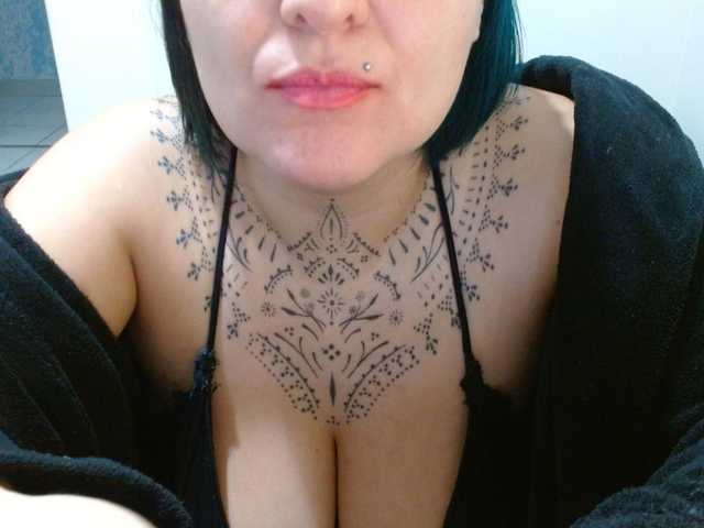 Lilithfire online show from August 4, 10:40 pm