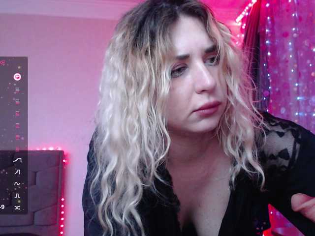 Liliya010 online show from August 2, 2:18 am