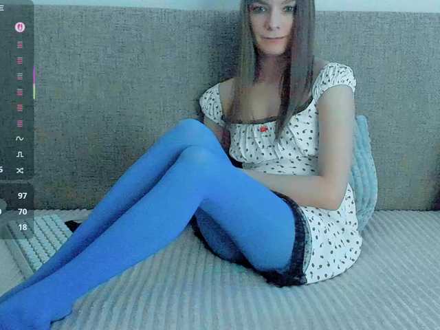  Lily  online show from July 26, 6:07 am