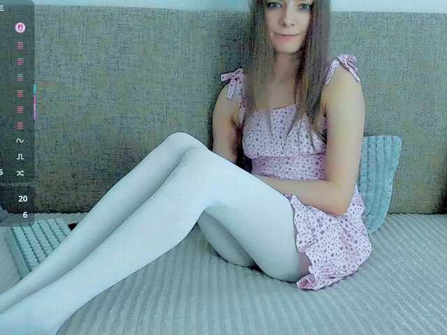  Lily  online show from July 26, 12:54 pm