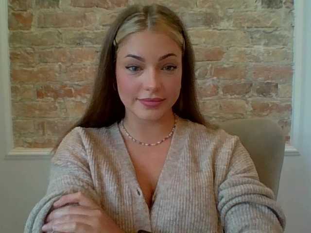 LilyTop online show from July 20, 6:16 am