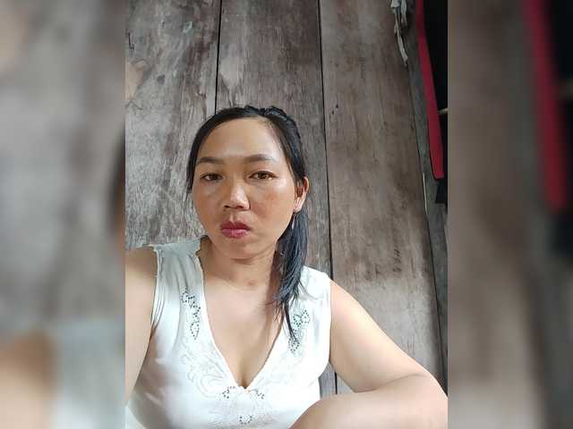 Lina1234 online show from August 18, 5:35 am