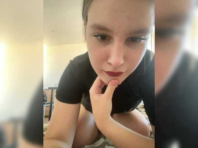 Lina9389 online show from August 9, 2:18 pm